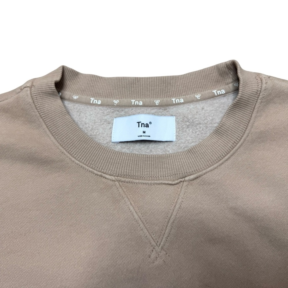 NWT Aritzia TNA The Perfect Crew Sweatshirt – Stoney Beige, Size M - Picture 4 of 7